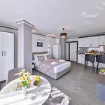 White House 3* カシュ