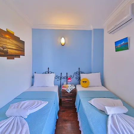 White House Konukevi Kaş