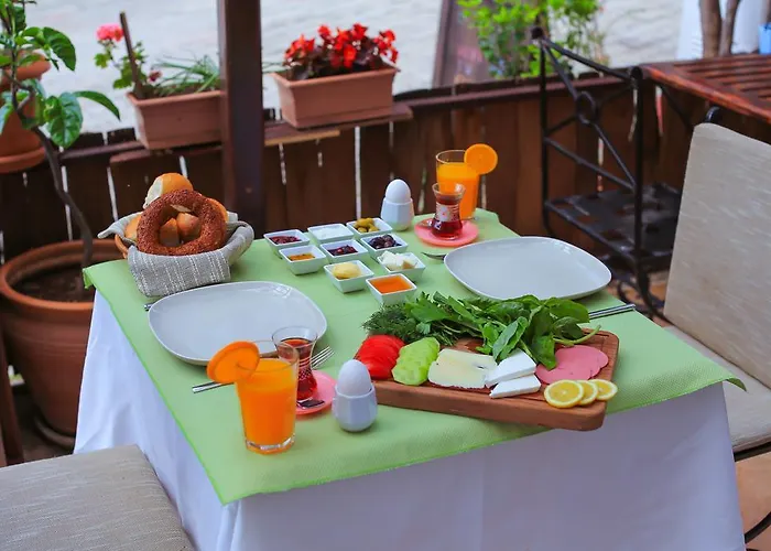 White House Vendégház Kaş